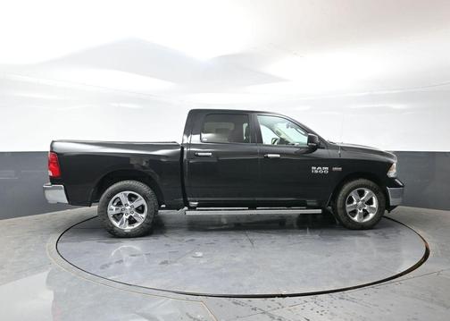 Brilliant Black Crystal Pearlcoat 2015 RAM 1500 Big Horn