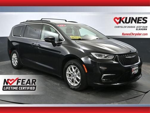 2022 Chrysler Pacifica Touring-L