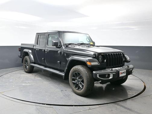 2023 Jeep Gladiator Sport