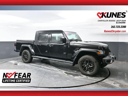 2023 Jeep Gladiator Sport