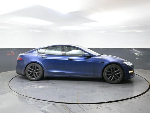 2021 Tesla Model S Long Range