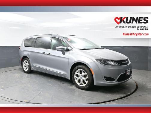 2018 Chrysler Pacifica Touring-L