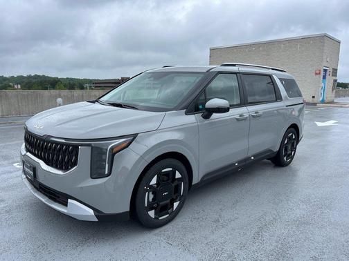 Ceramic Silver 2026 Kia Carnival EX