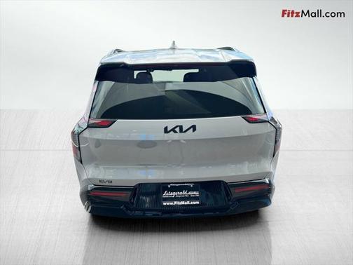 2026 Kia EV9 Land