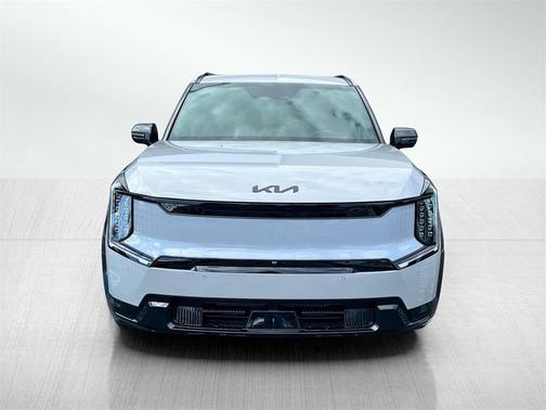 2026 Kia EV9 Land