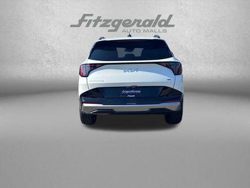 Snow White Pearl 2026 Kia Sportage Hybrid SX-Prestige