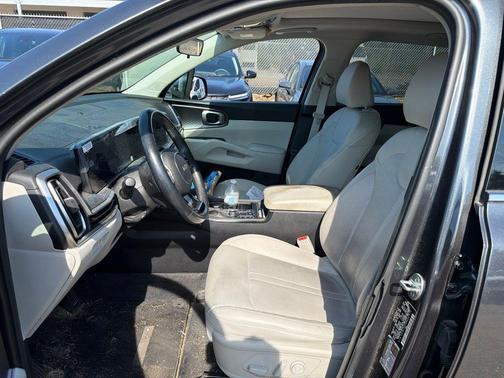 Gravity Grey 2024 Kia Sorento S
