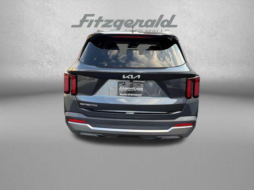 Gravity Grey 2024 Kia Sorento S