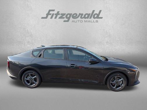 Interstellar Gray 2026 Kia K4 LXS