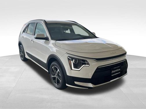 2025 Kia Niro EX