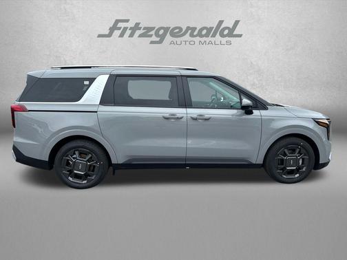 Ceramic Silver 2026 Kia Carnival Hybrid EX