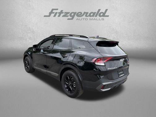 Ebony Black 2024 Kia Sportage S
