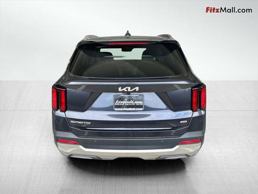 2025 Kia Sorento EX