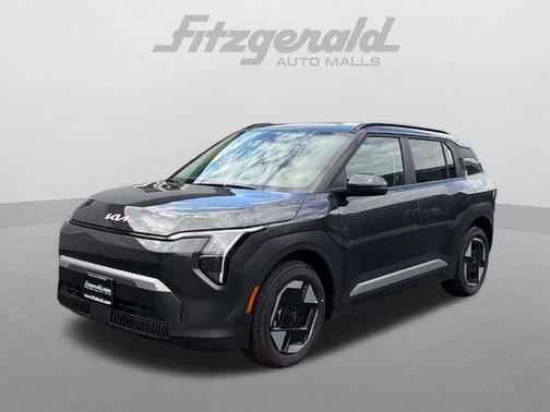 Interstellar Gray 2027 Kia EV3 Wind