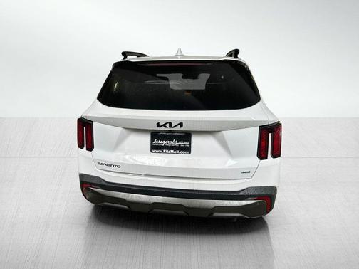 2025 Kia Sorento EX