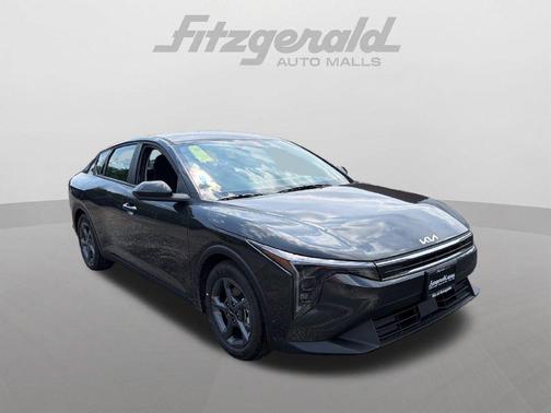 Interstellar Gray 2026 Kia K4 LXS