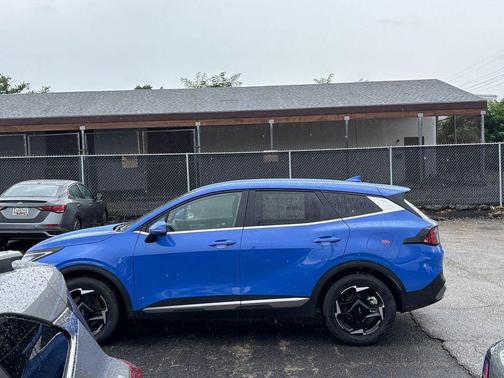 2026 Kia Sportage EX