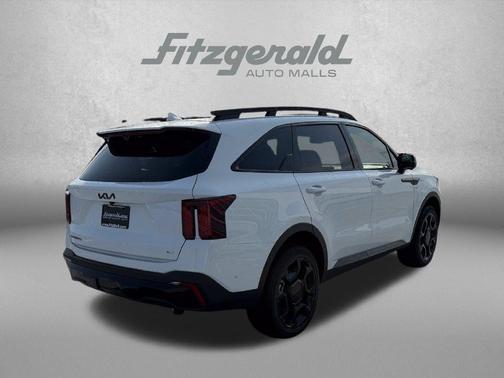 Glacial White Pearl 2026 Kia Sorento SX