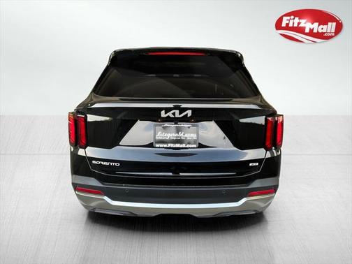 2025 Kia Sorento EX