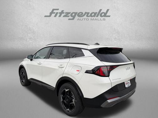 Snow White Pearl 2026 Kia Sportage Hybrid EX