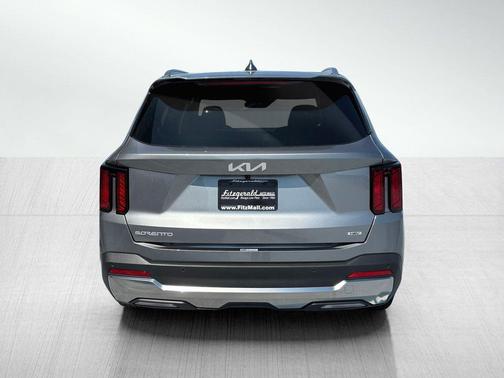 2025 Kia Sorento Hybrid EX