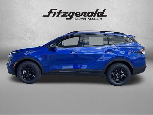 Sapphire Blue 2025 Kia Sportage S