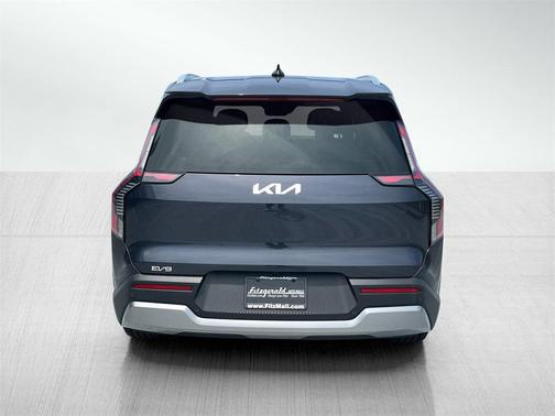 2026 Kia EV9 Wind