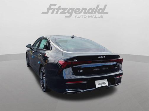 Aurora Black Pearl 2026 Kia K5 GT-Line FWD
