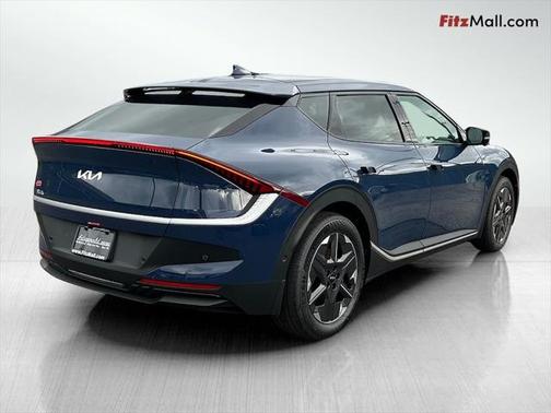 2025 Kia EV6 Light Long Range