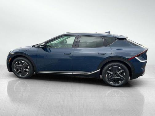 2025 Kia EV6 Light Long Range