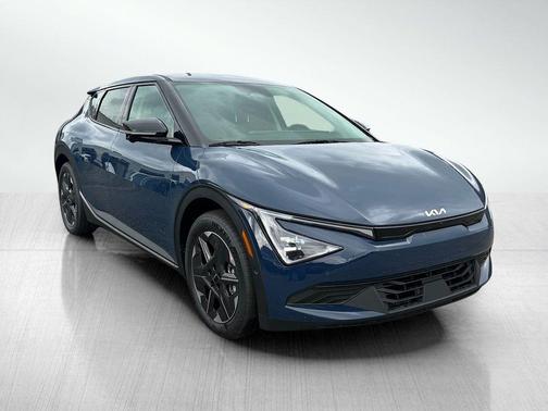 2025 Kia EV6 Light Long Range