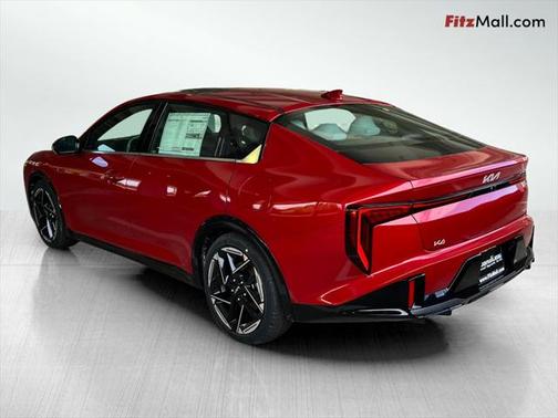 2025 Kia K4 GT-Line