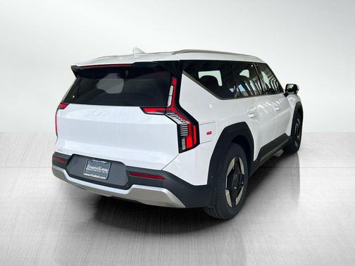 2026 Kia EV9 Wind