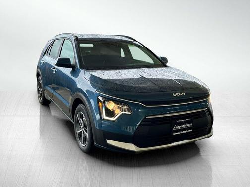 2025 Kia Niro Plug-In Hybrid EX