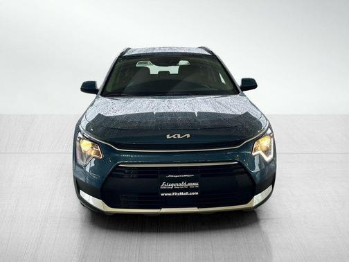 2025 Kia Niro Plug-In Hybrid EX