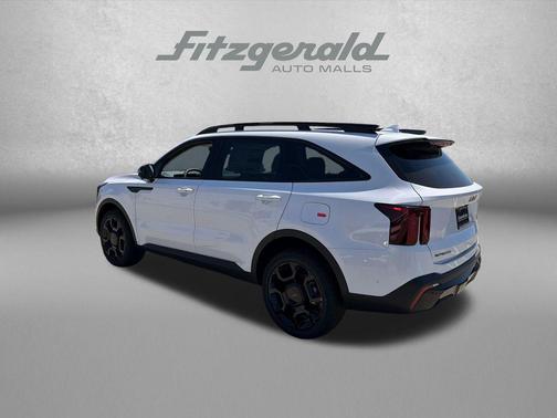 Glacial White Pearl 2026 Kia Sorento SX