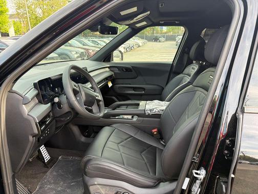 Ebony Black 2027 Kia Telluride X-Pro SX
