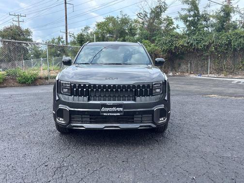 Interstellar Gray 2027 Kia Seltos X-Line S