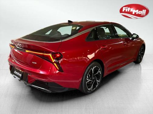 2025 Kia K5 GT-Line