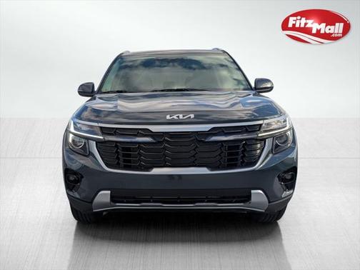 2025 Kia Seltos EX