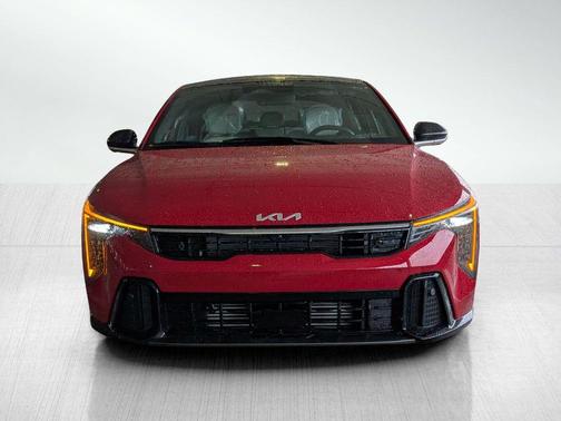 2025 Kia K4 GT-Line Turbo