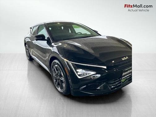 2025 Kia EV6 Wind