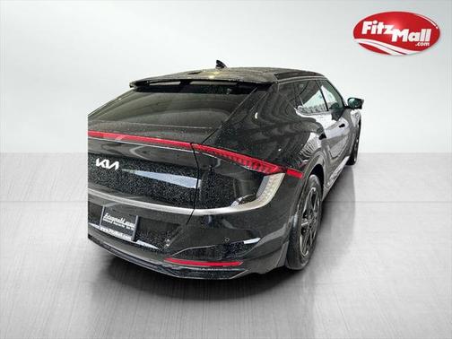 2025 Kia EV6 Wind