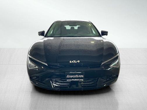 2025 Kia EV6 Wind