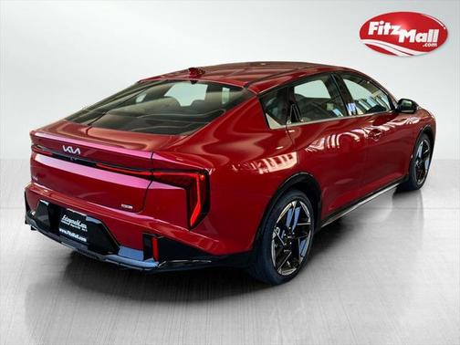 2025 Kia K4 GT-Line