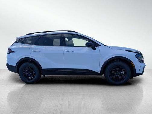 2025 Kia Sportage S
