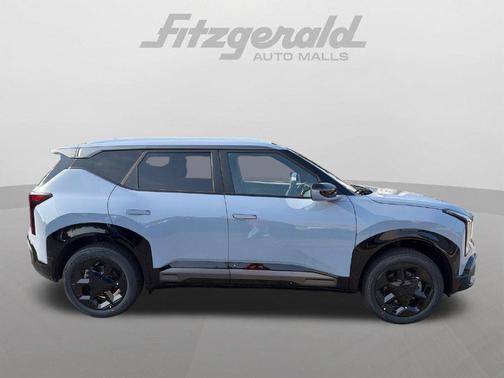 Pale Gray 2027 Kia Seltos X-Line S