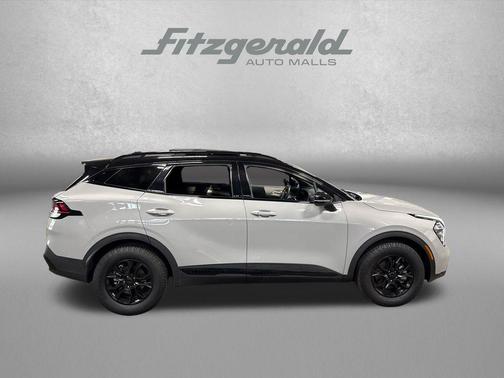 Wolf Gray/Ebony Black Roof 2025 Kia Sportage S