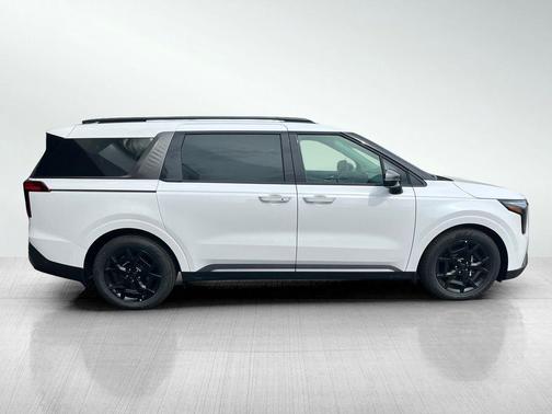 2025 Kia Carnival SX Prestige
