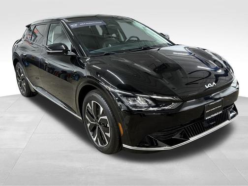 2022 Kia EV6 Wind
